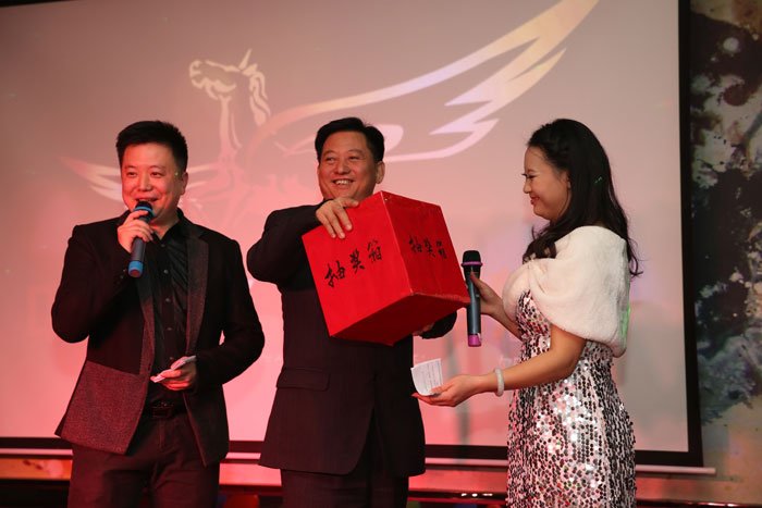 �е½��ټ��F2013��ȱ��ô���ߴ���(ji��)(li��n)�g����A�M��Ļ