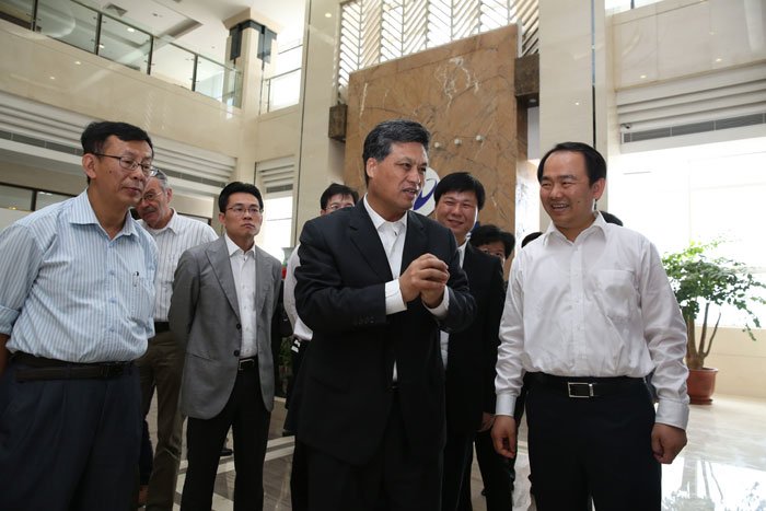 �V�|ʡί����ӛ�R�d��һ���W�R�н�����I(y��)(li��n)�ϕ�(hu��)����ָ��(d��o)